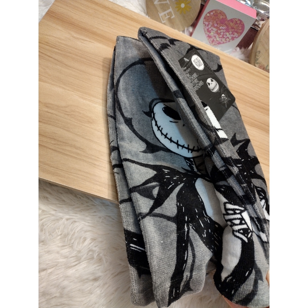 The Nightmare Before Christmas "Jack Skellington" 🖤🩶 Kitchen Towels Set of 2🆕 - Picture 2 of 4
